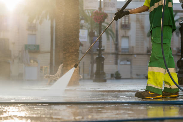 Best Pool Deck Cleaning in Crockett, TX